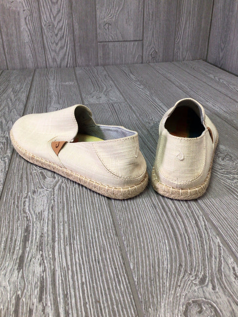 Olukai Flats Size 9-39